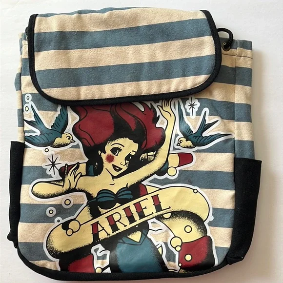 ✨Reduced DISNEY The Little Mermaid backpack - Ariel drawstring, pockets on sides - Picture 1 of 11